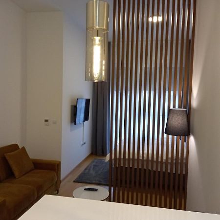 Lux Opera Apartment บันยาลูกา ภายนอก รูปภาพ