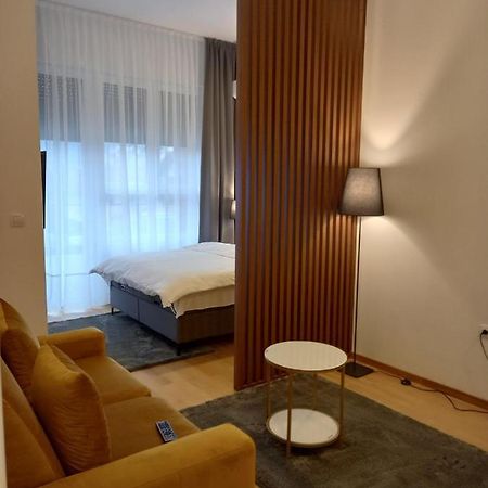Lux Opera Apartment บันยาลูกา ภายนอก รูปภาพ