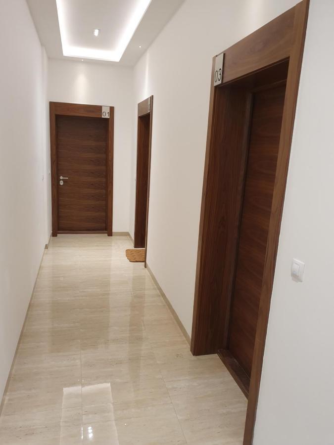 Lux Opera Apartment บันยาลูกา ภายนอก รูปภาพ